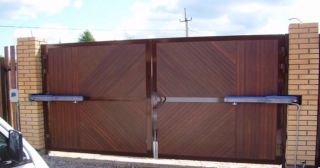 Купить распашные ворота из сэндвич-панелей Кизилюрт, цена от 2799 руб.
